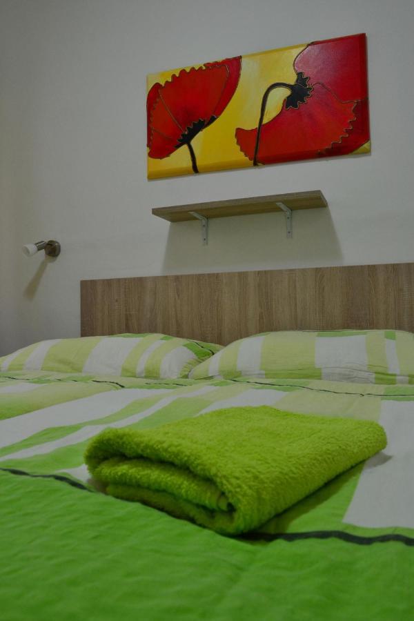 Hostel Děčín Na Skřivánce Esterno foto