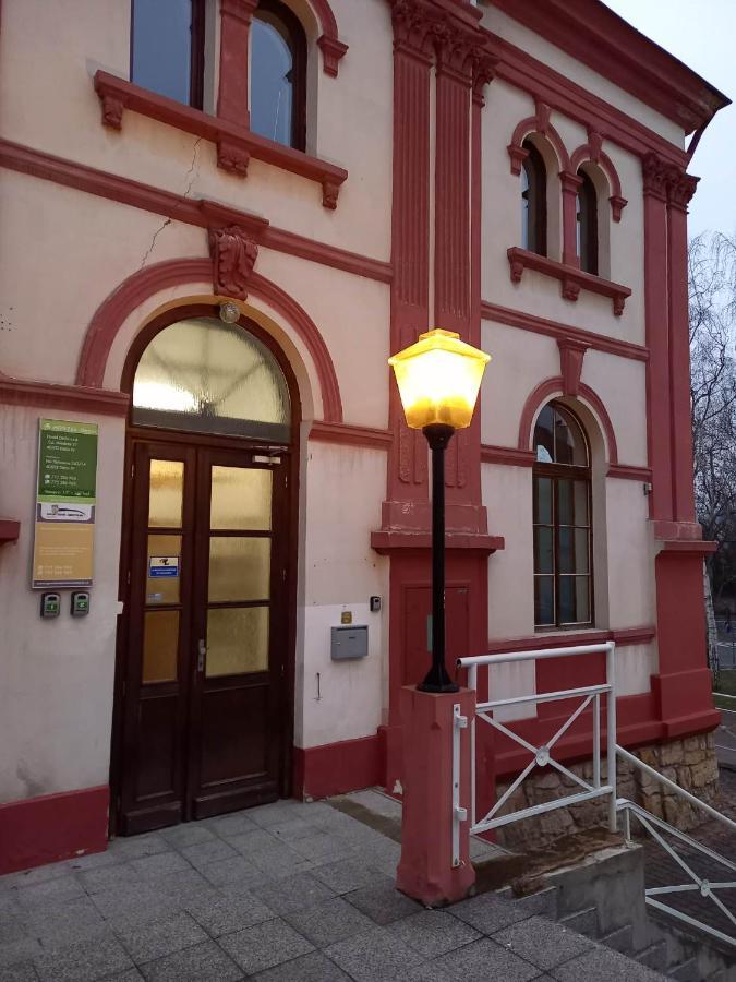 Hostel Děčín Na Skřivánce Esterno foto