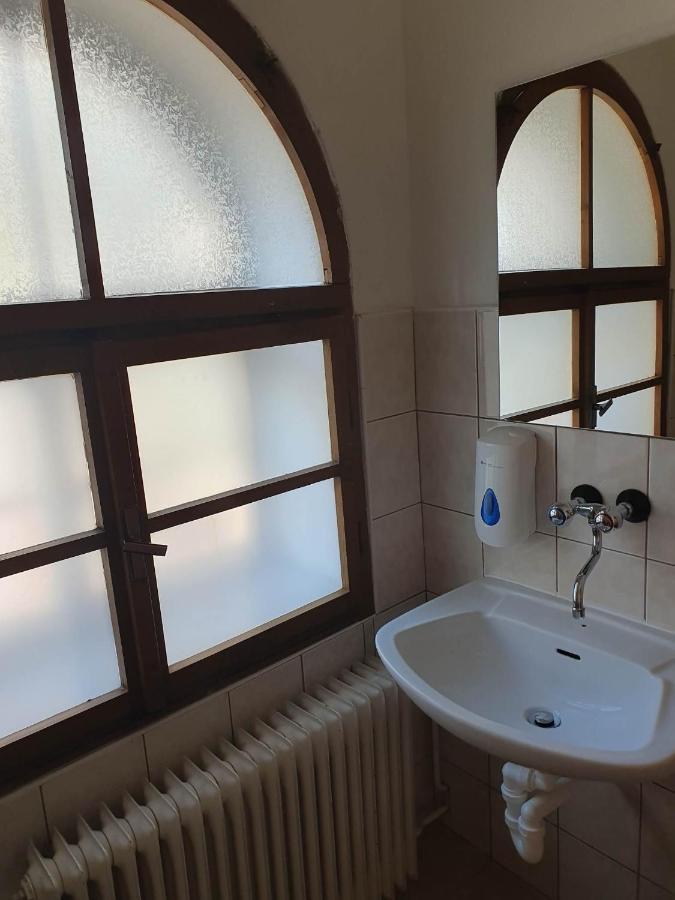 Hostel Děčín Na Skřivánce Esterno foto