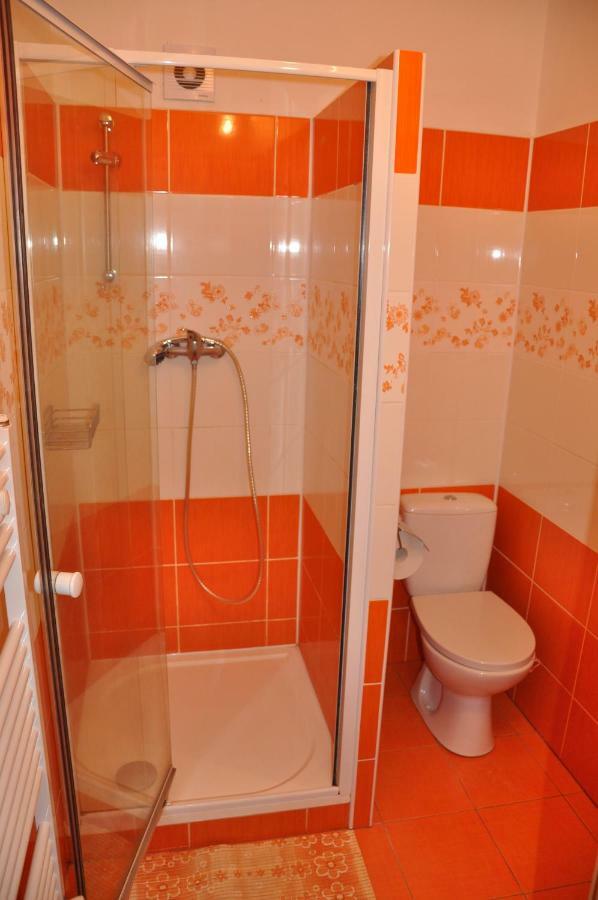 Hostel Děčín Na Skřivánce Esterno foto